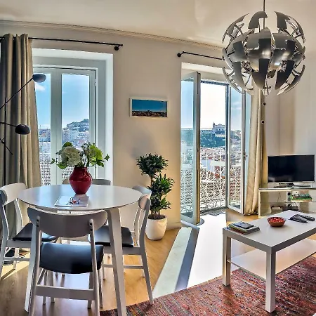 Apartment You Hub With Stunning View Over Rooftops Lisbon